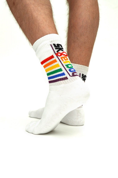 77442430_4sneakerporn_pride_socks_1.jpg