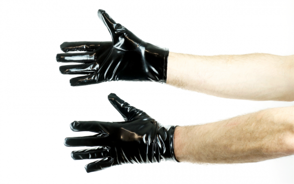 77407812_mr_riegilio_pvc_gloves_6.png
