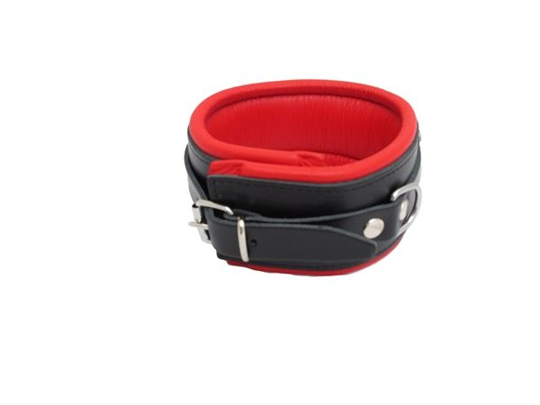 77610230_2_mister_b_leather_wrist_restraints_small_red.jpg