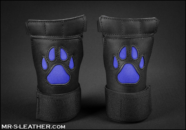 SNEO615roy_open_paw_puppy_glove_royal_1.jpg