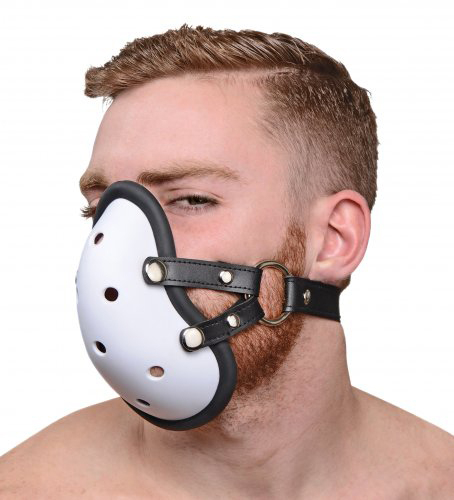 88000820_Athletic_Cup_Muzzle_1.jpg